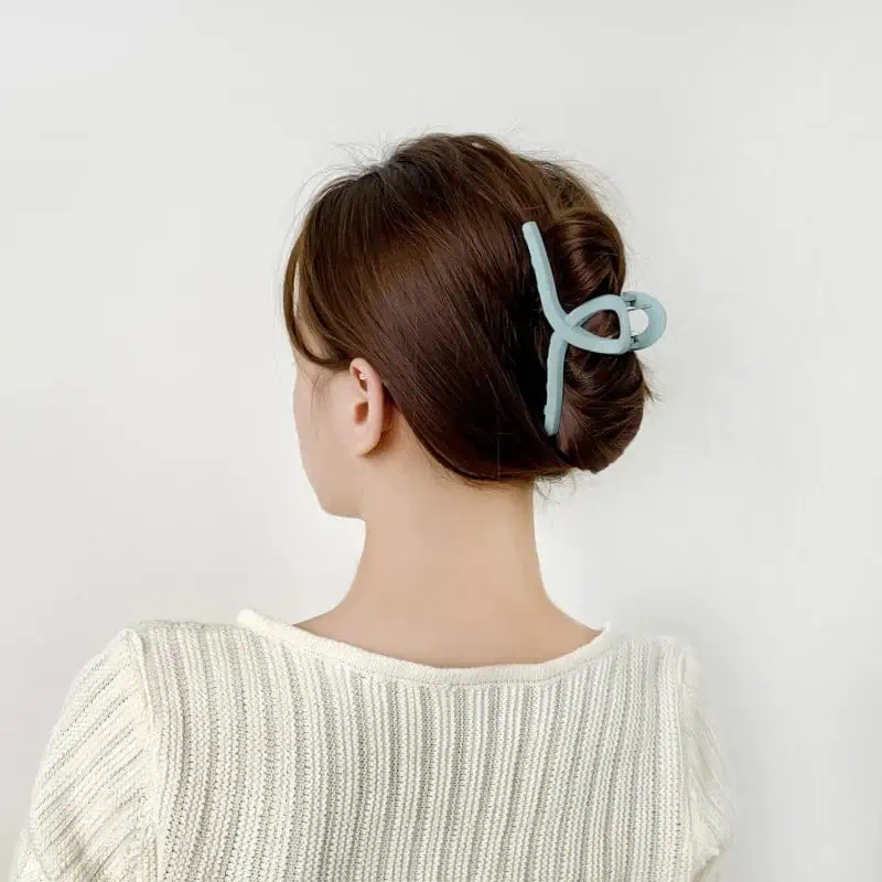 pince-cheveux-long Pince Cheveux Long 1